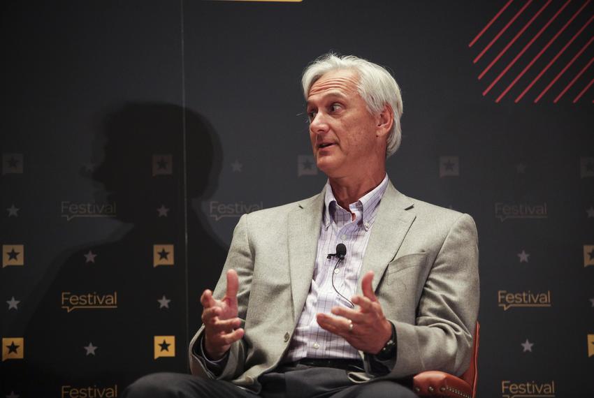 Evan Smith, CEO of The Texas Tribune, interviewed Tim Dunn, CEO of CrownQuest Operating and chairman of Empower Texans, at The Texas Tribune Festival on Sept. 24, 2016. Photo by Brett Buchanan