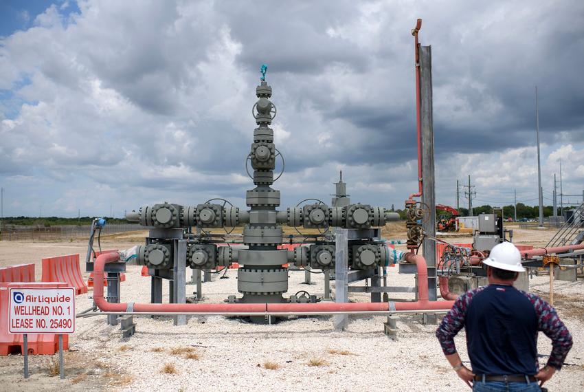 Air Liquide’s facility manager Craig Allen at the largest hydrogen storage facility, on Sept. 5, 2023 in Beaumont.