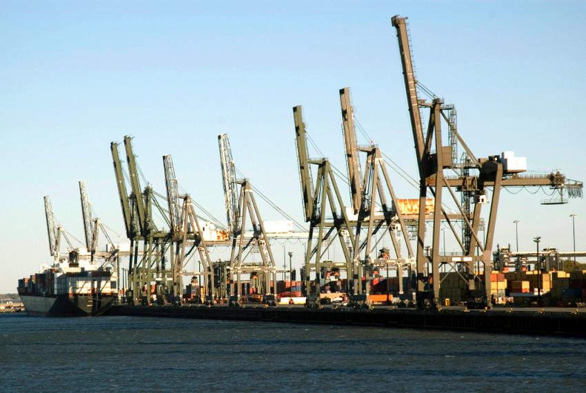 Shipping container cranes in the Port of Houston