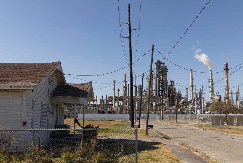 A house in the Hillcrest neighborhood in Corpus on Feb. 7, 2022. Houses in this neighborhood have co-existed with oil refineries like Flint Hills for decades.