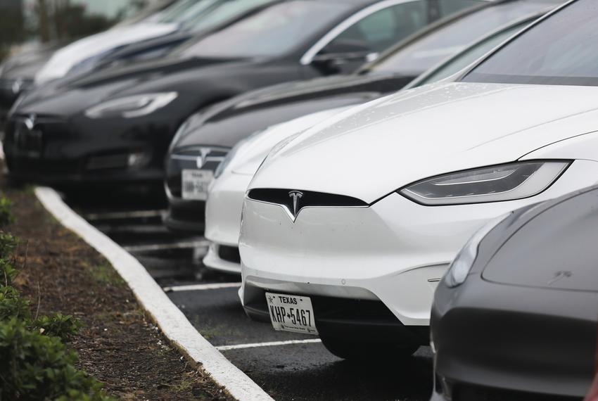 Tesla's gallery and service center on Westheimer Road in Houston on Oct. 14, 2021.